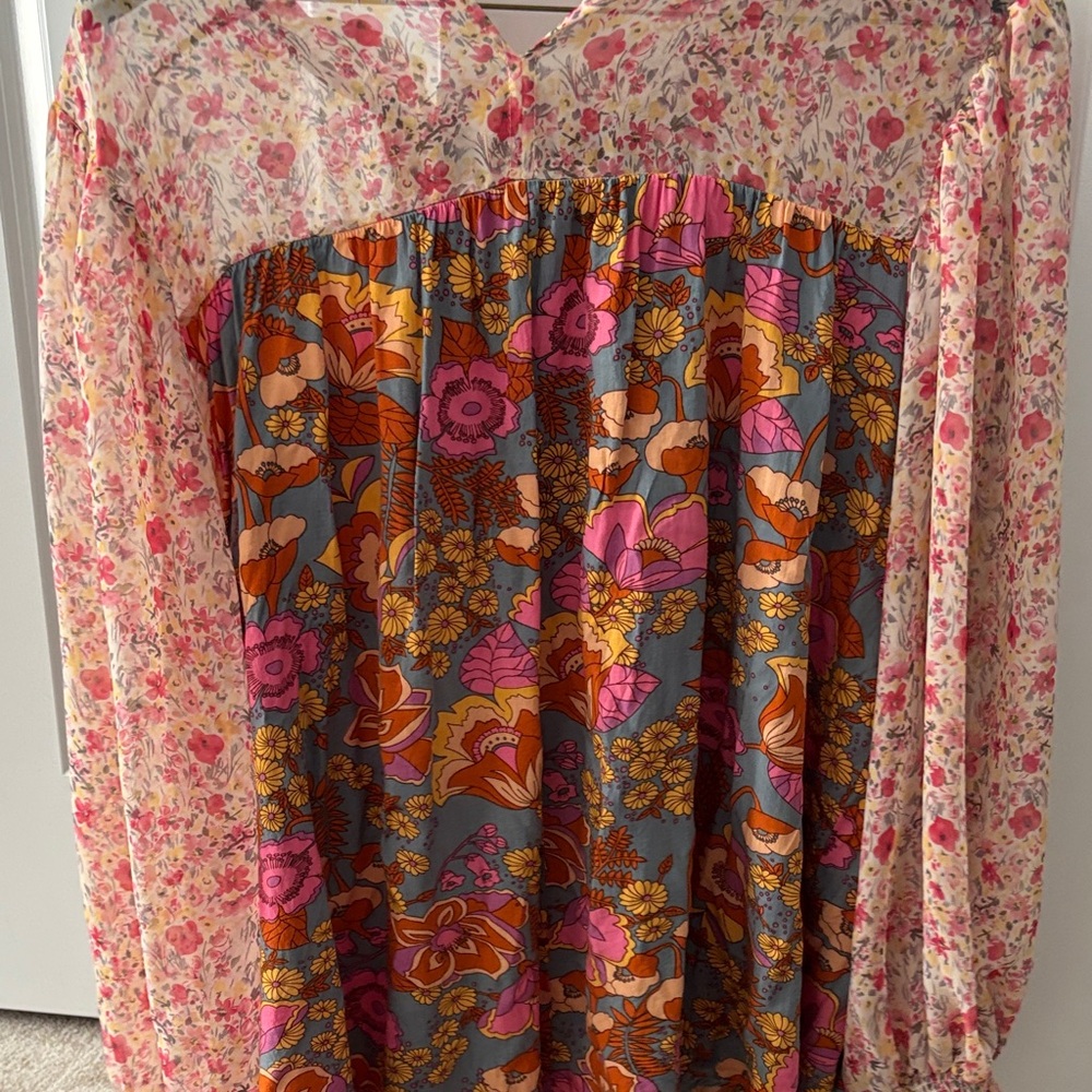 JODIFL Floral Ruffle Blouse in Red and Yellow - Picture 4 of 4